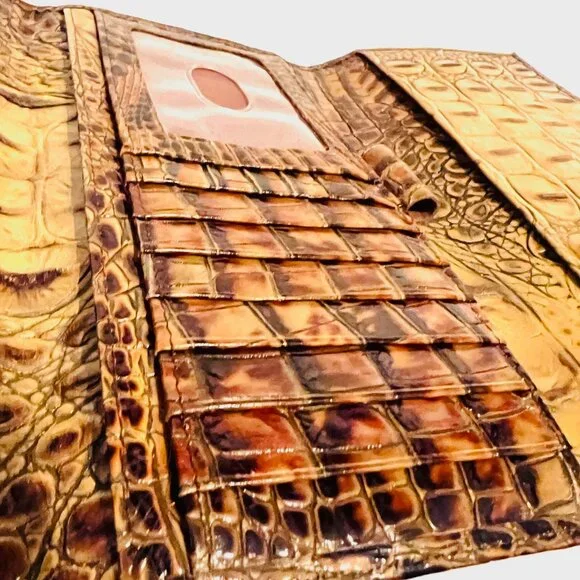 Brahmin Colette Croc Embossed Melbourne Leather-Vintage-Tri Fold Wallet/CheckBk - Picture 9 of 14